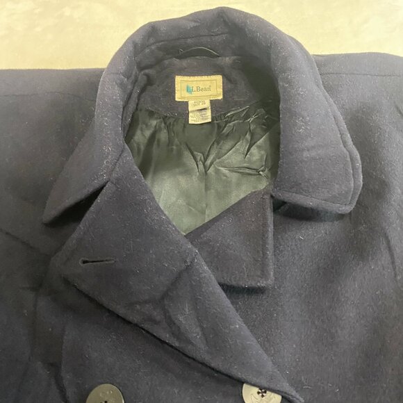 L.L. Bean Peacoat Size 20 Reg Navy Double Breasted Wool Cashmere Thinsulate - Picture 3 of 16